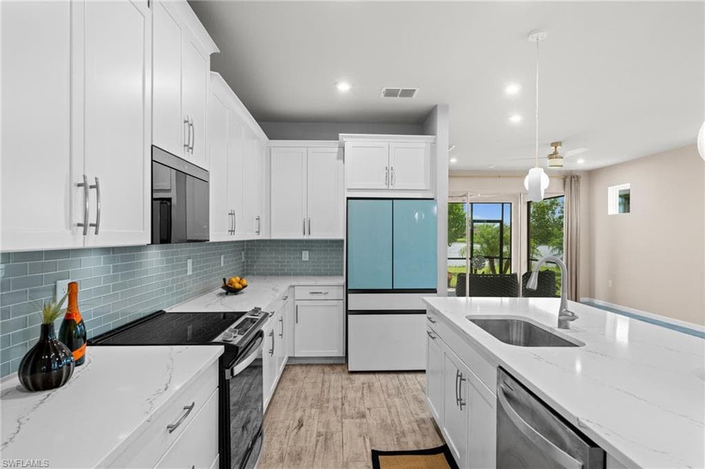 10288 Bonavie Cove DR FORT MYERS, FL 33966