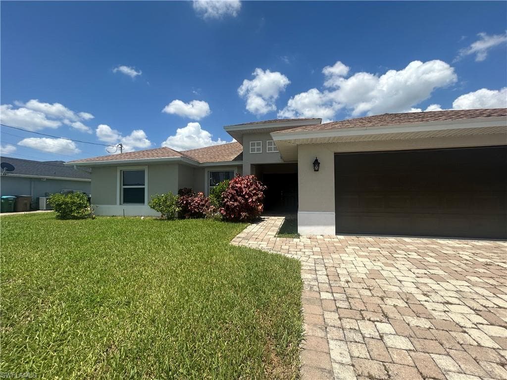 2412 NW 8th PL CAPE CORAL, FL 33993