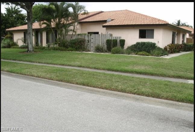 1426 Park Shore CIR 4 FORT MYERS, FL 33901