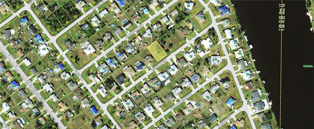 836 Linnaen TER NW PORT CHARLOTTE, FL 33948