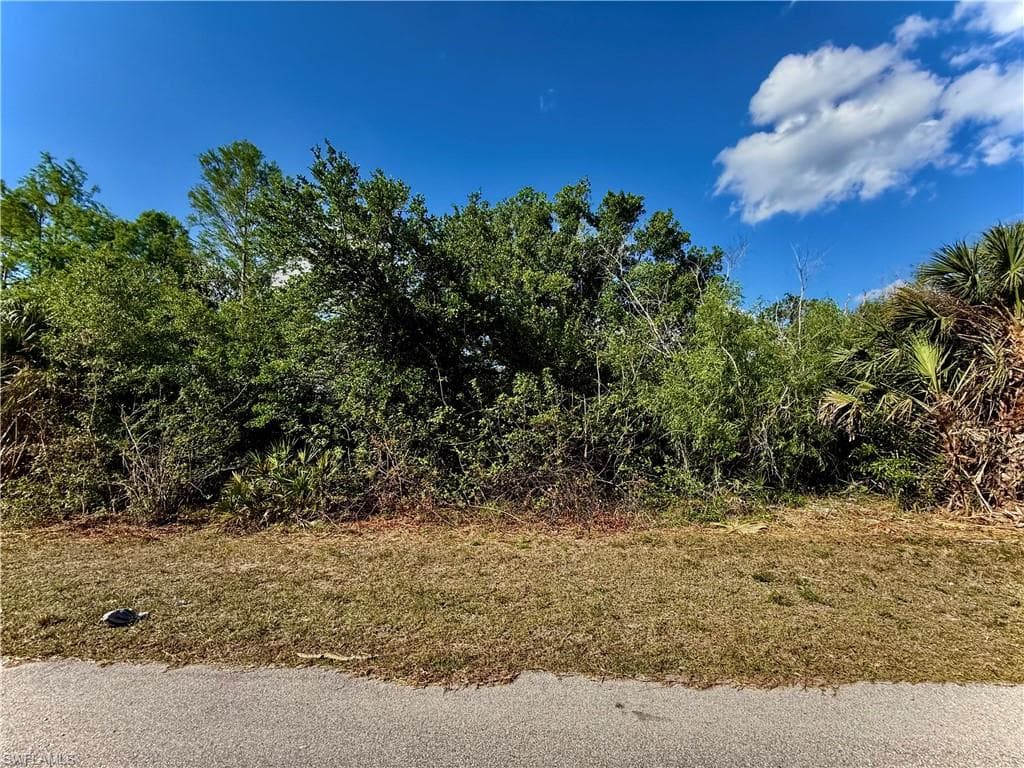 454 Westchester DR LEHIGH ACRES, FL 33972