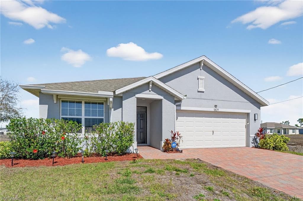 1829 15th ST CAPE CORAL, FL 33993