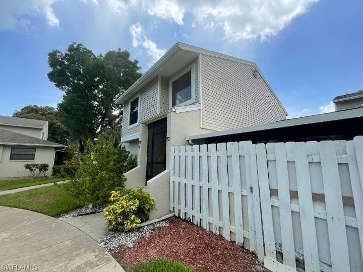 1422 SW 50th ST 67 CAPE CORAL, FL 33914