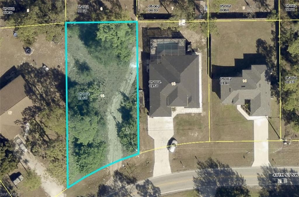 3808 40TH ST SW LEHIGH ACRES, FL 33976