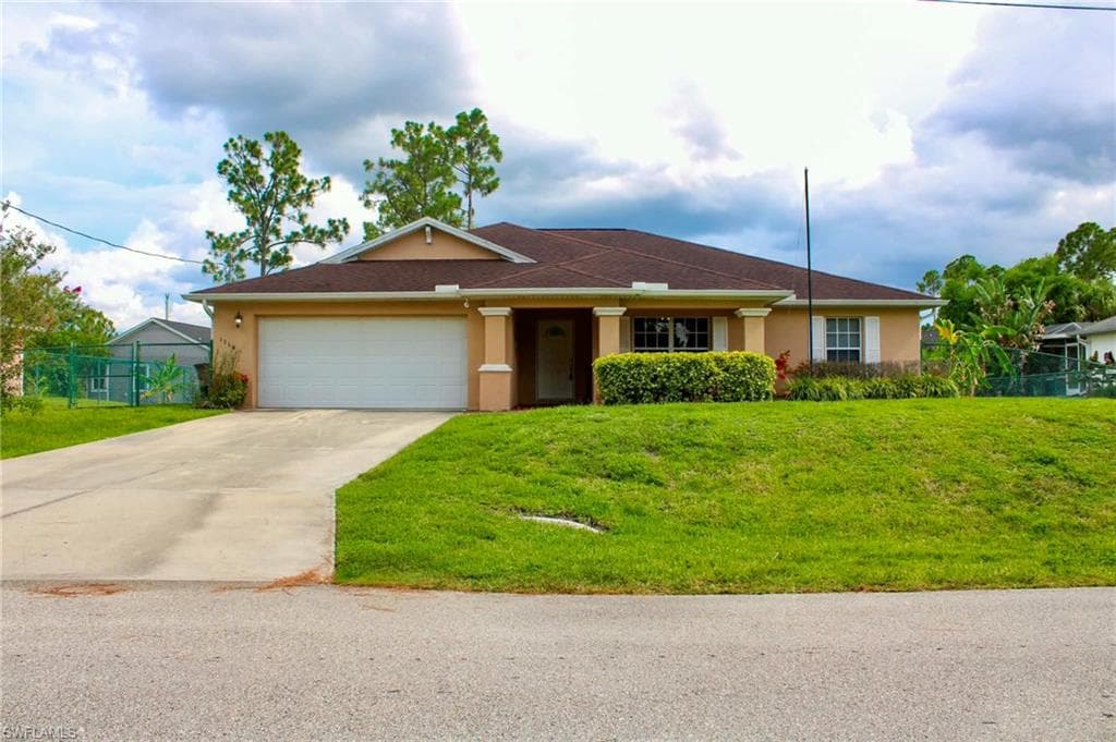 1114 Barfield ST E LEHIGH ACRES, FL 33974