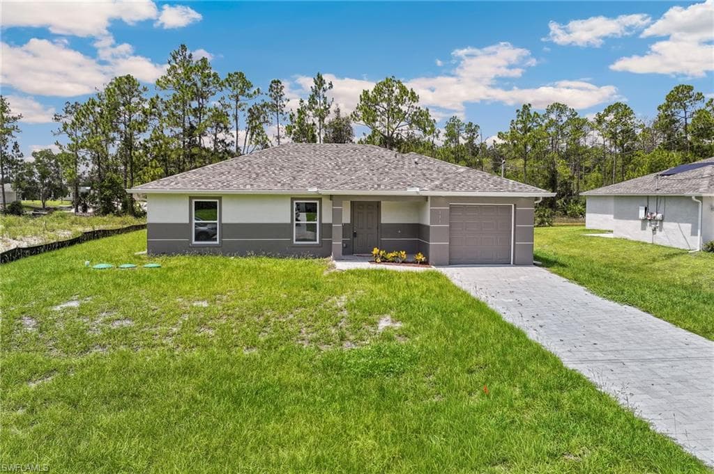 131 Sanborn DR LEHIGH ACRES, FL 33972
