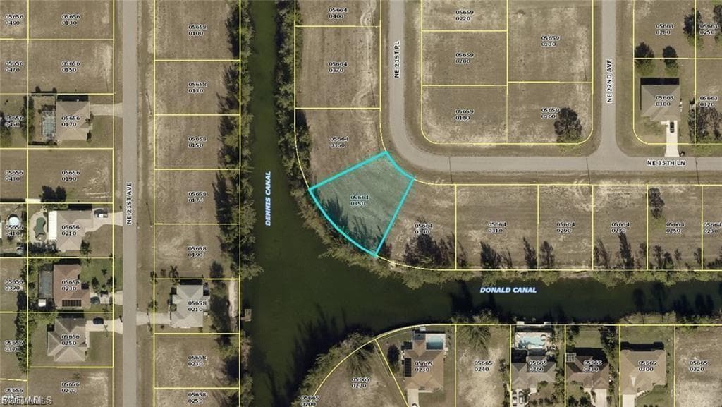 2118 NE 35th LN CAPE CORAL, FL 33909