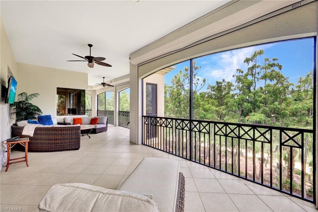 2830 Tiburon BLVD E 103 NAPLES, FL 34109