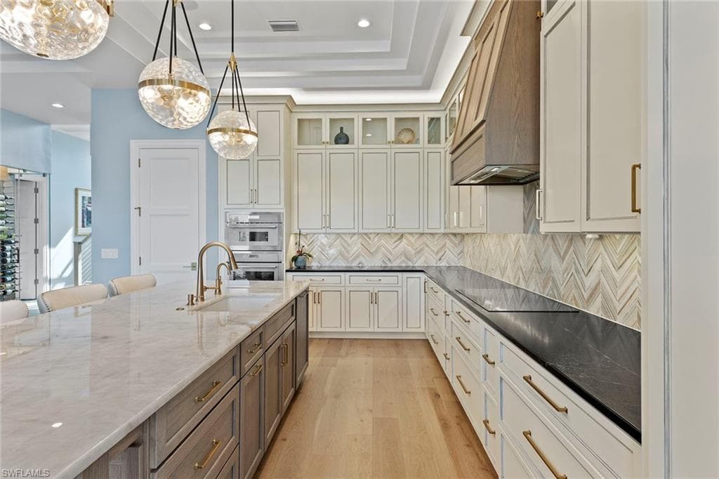 211 San Mateo DR BONITA SPRINGS, FL 34134