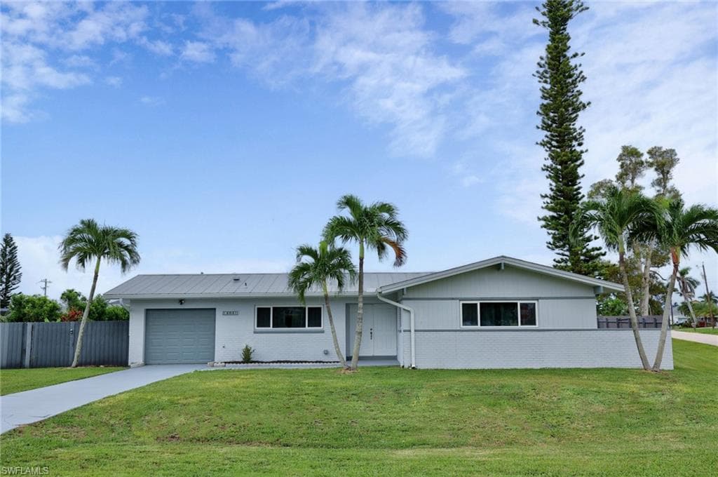 404 El Dorado PKWY E CAPE CORAL, FL 33904