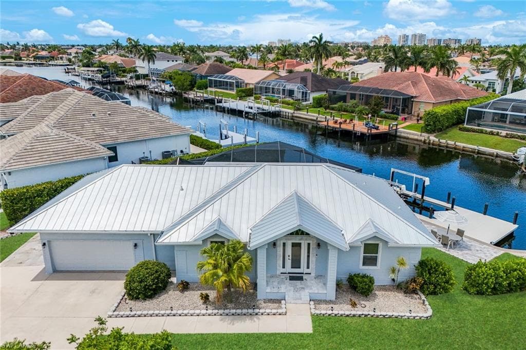 398 Wales CT MARCO ISLAND, FL 34145