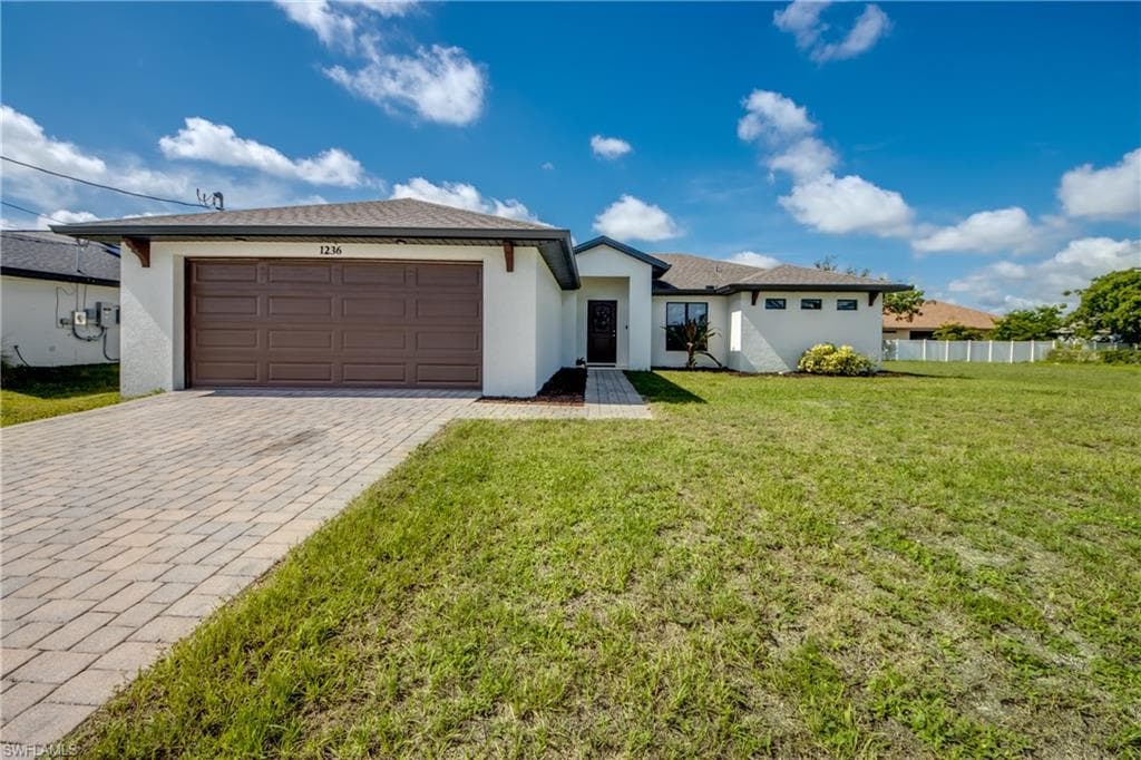 1236 NW 18th TER CAPE CORAL, FL 33993