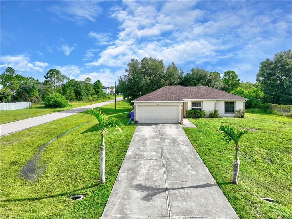 446 Windermere DR LEHIGH ACRES, FL 33972