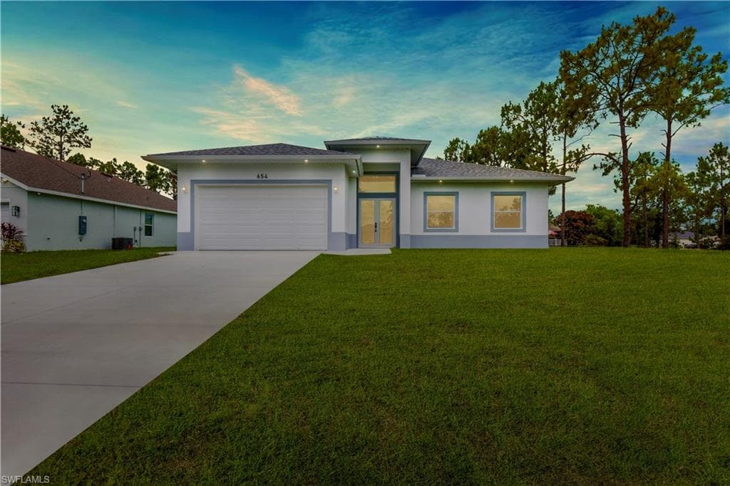 654 Trinity ST E LEHIGH ACRES, FL 33974