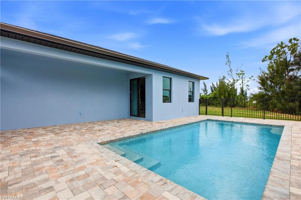 3518 NE 21st PL CAPE CORAL, FL 33909