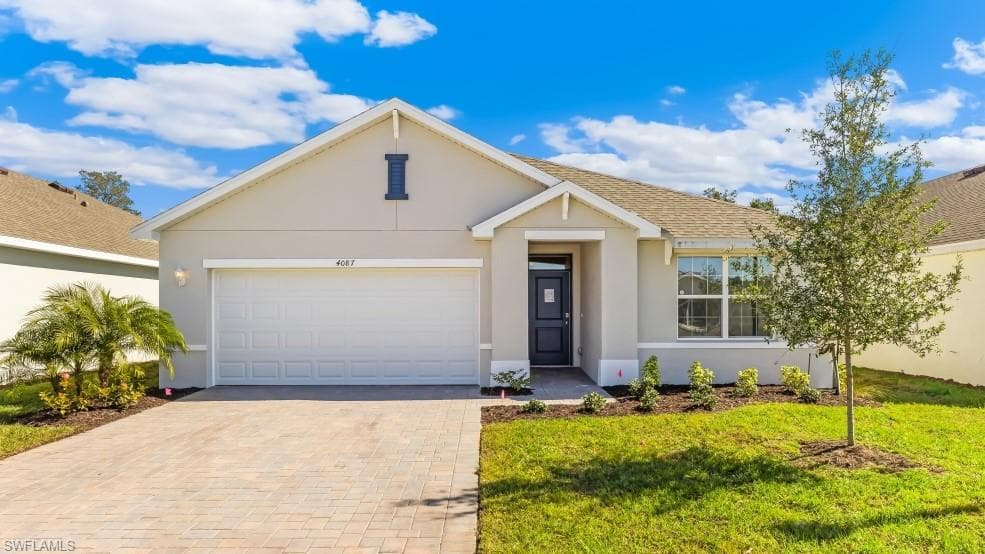 5153 OXFORD POINT DR FORT MYERS, FL 33905