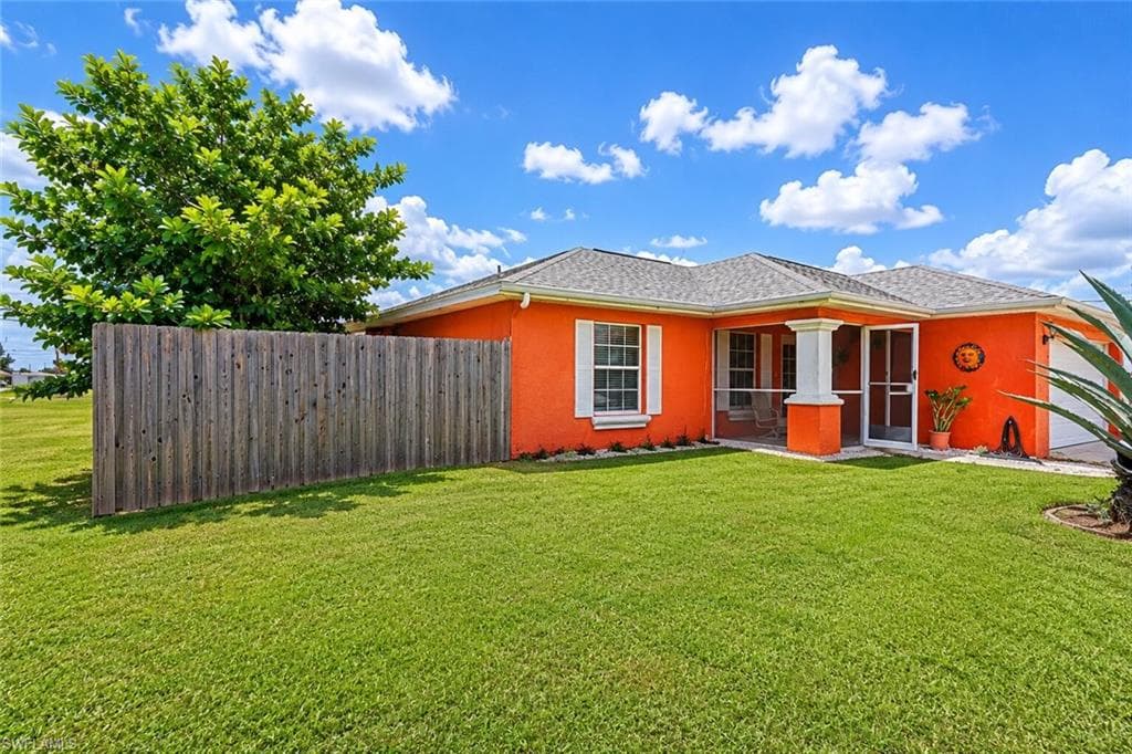 507 Diplomat PKWY E CAPE CORAL, FL 33909