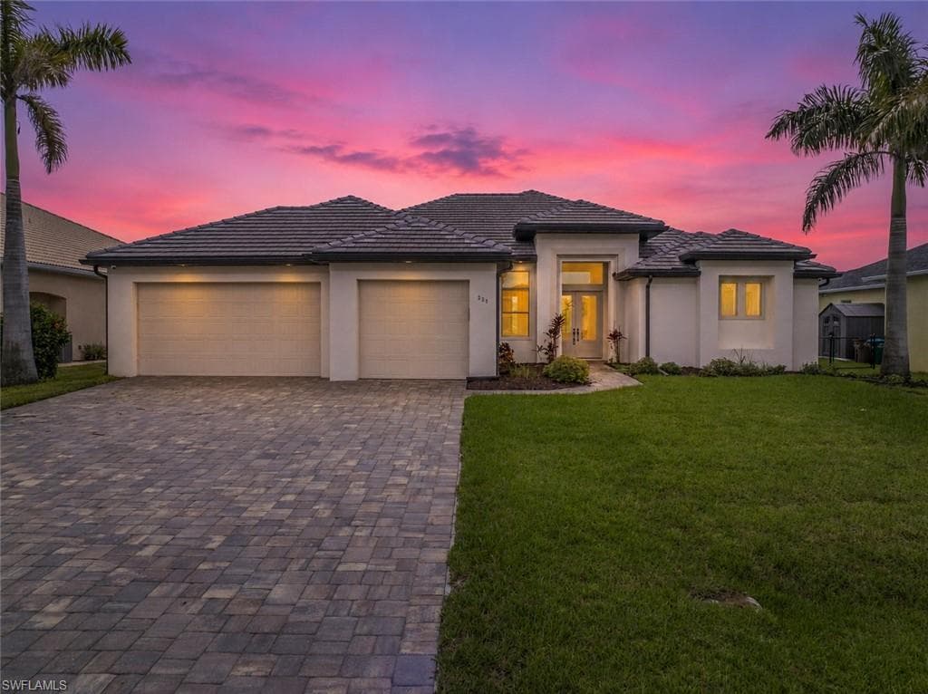 229 33rd AVE CAPE CORAL, FL 33993