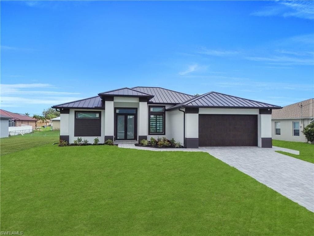 2204 NW 5th TER CAPE CORAL, FL 33993
