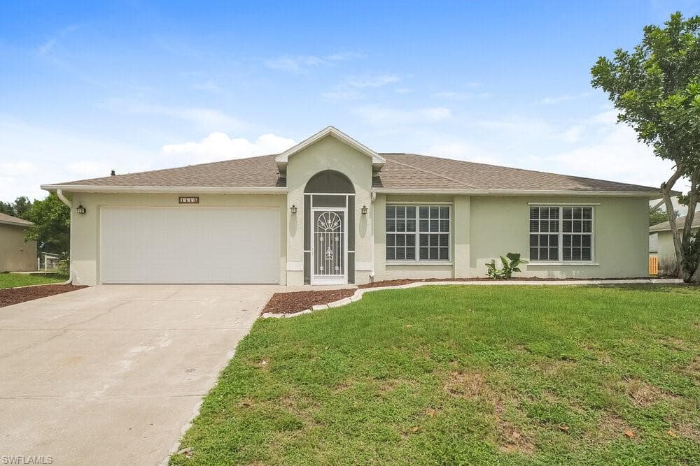 1413 SW 11th PL CAPE CORAL, FL 33991