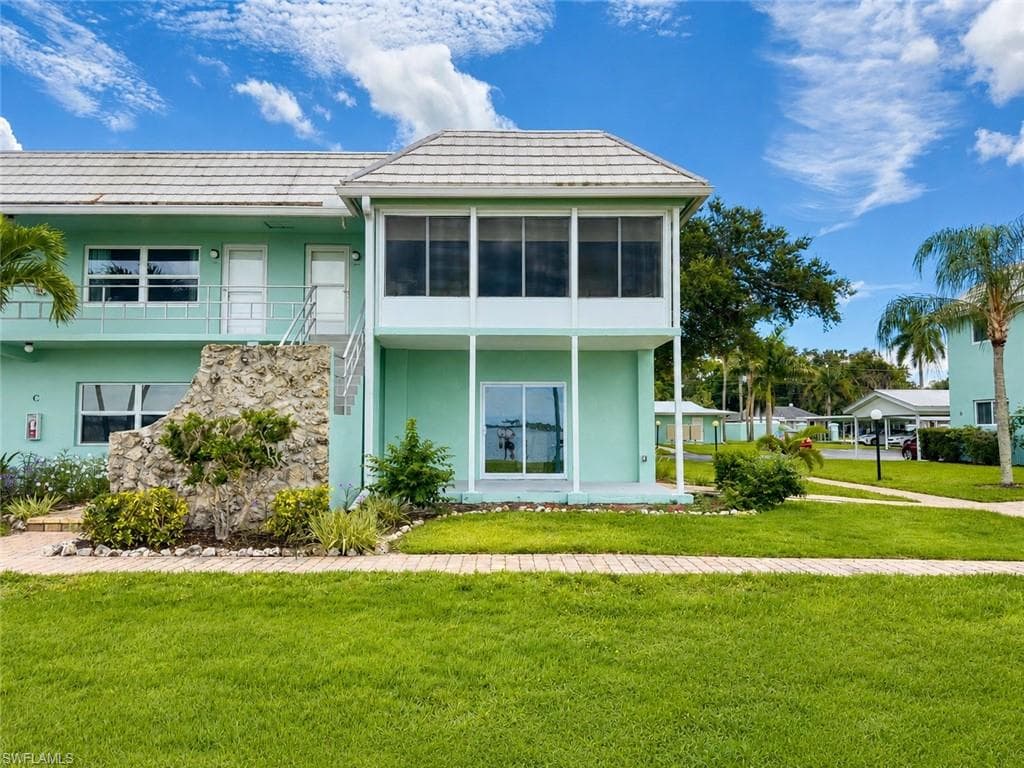 3225 E Riverside DR 34C FORT MYERS, FL 33916