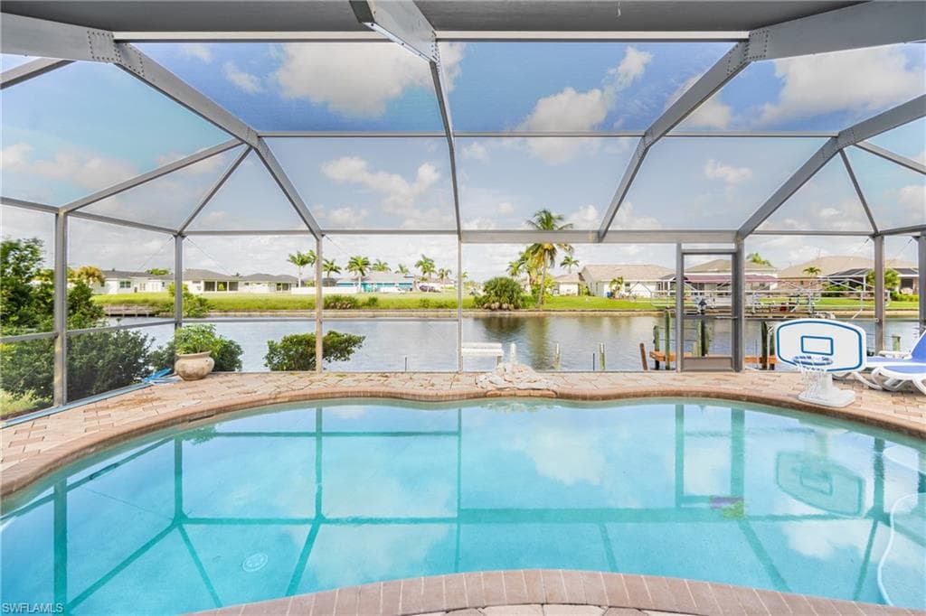 105 SW 39th PL CAPE CORAL, FL 33991