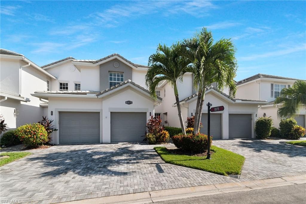 8375 Whisper Trace LN 103 NAPLES, FL 34114