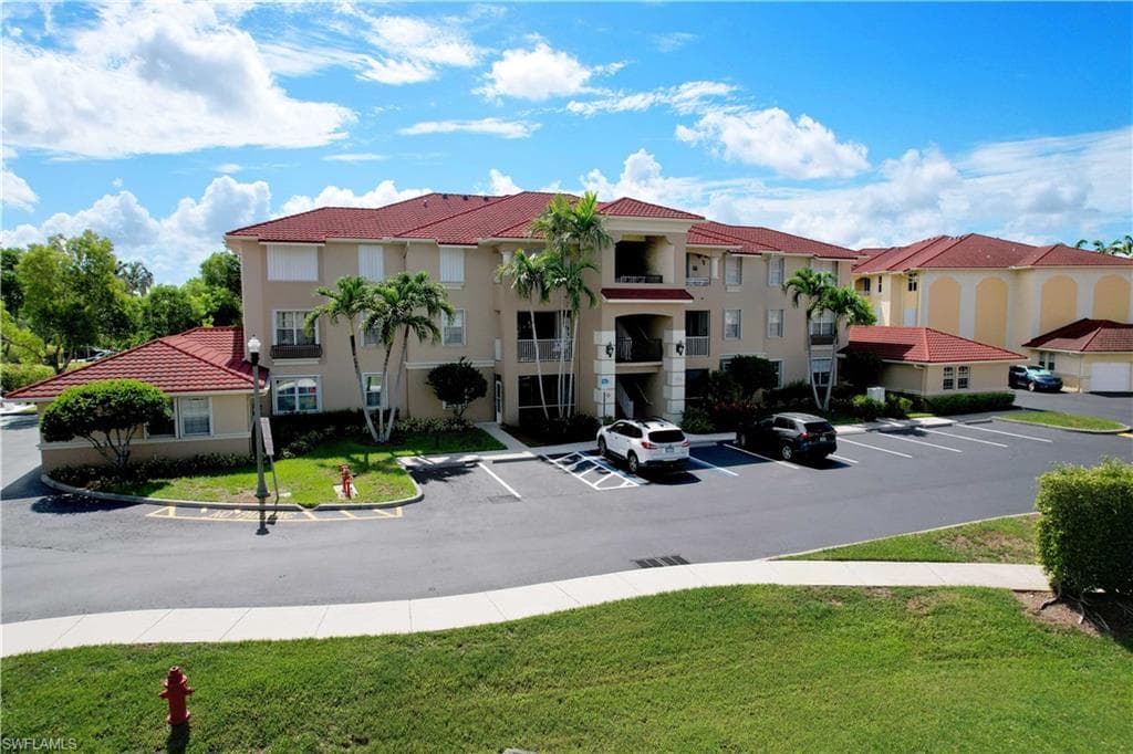 1524 SW 50th ST 204 CAPE CORAL, FL 33914