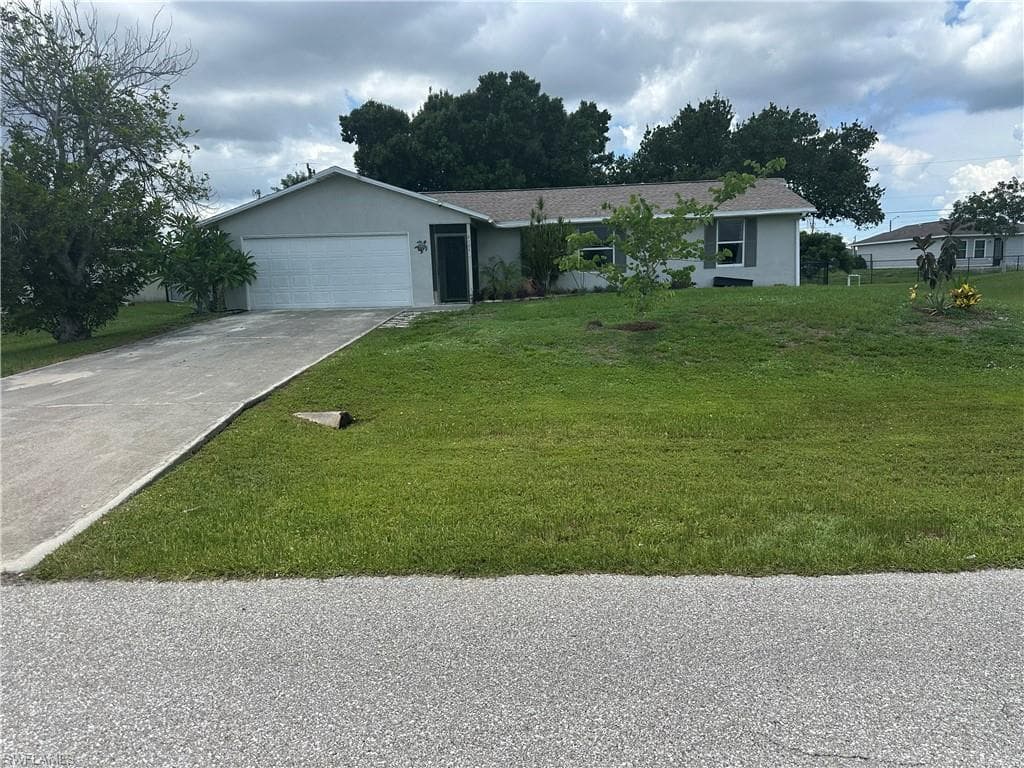 2124 NE 7th PL CAPE CORAL, FL 33909