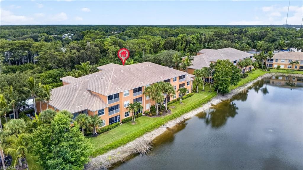 9621 Spanish Moss WAY 3833 BONITA SPRINGS, FL 34135