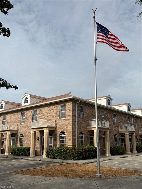 4707 Enterprise AVE 3 A+B NAPLES, FL 34104