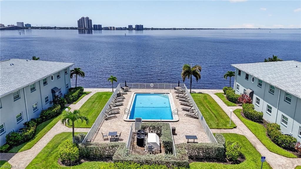 3340 N Key DR 7 NORTH FORT MYERS, FL 33903