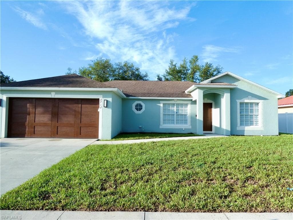 2712 Nature Pointe LOOP FORT MYERS, FL 33905