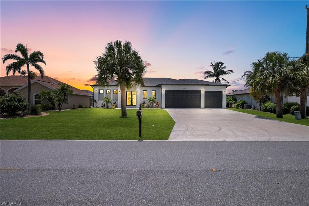 4129 Flamingo BLVD PORT CHARLOTTE, FL 33948