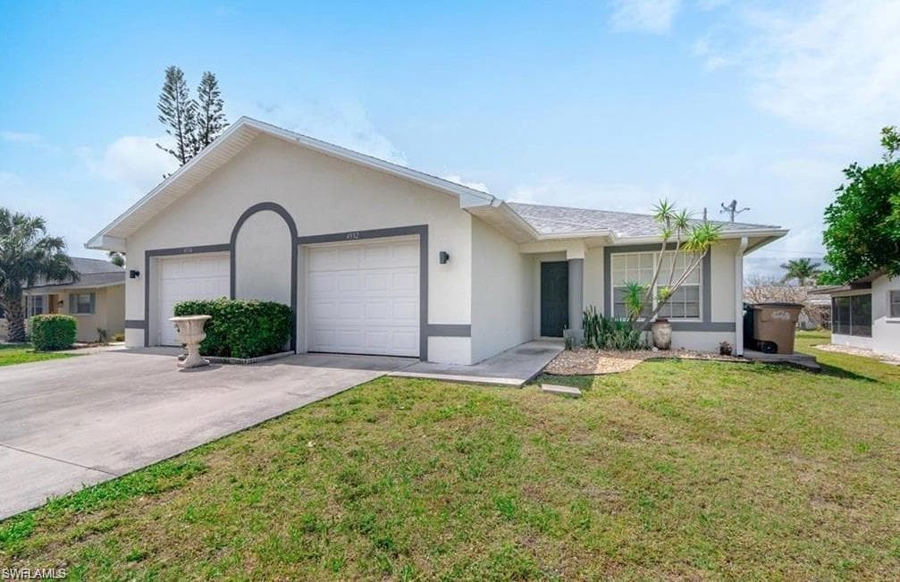 4932-4934 Viceroy CT 4932 CAPE CORAL, FL 33904