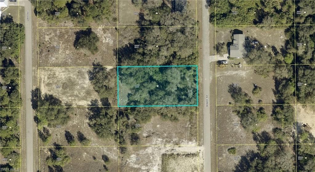 1815 Monroe AVE LEHIGH ACRES, FL 33972
