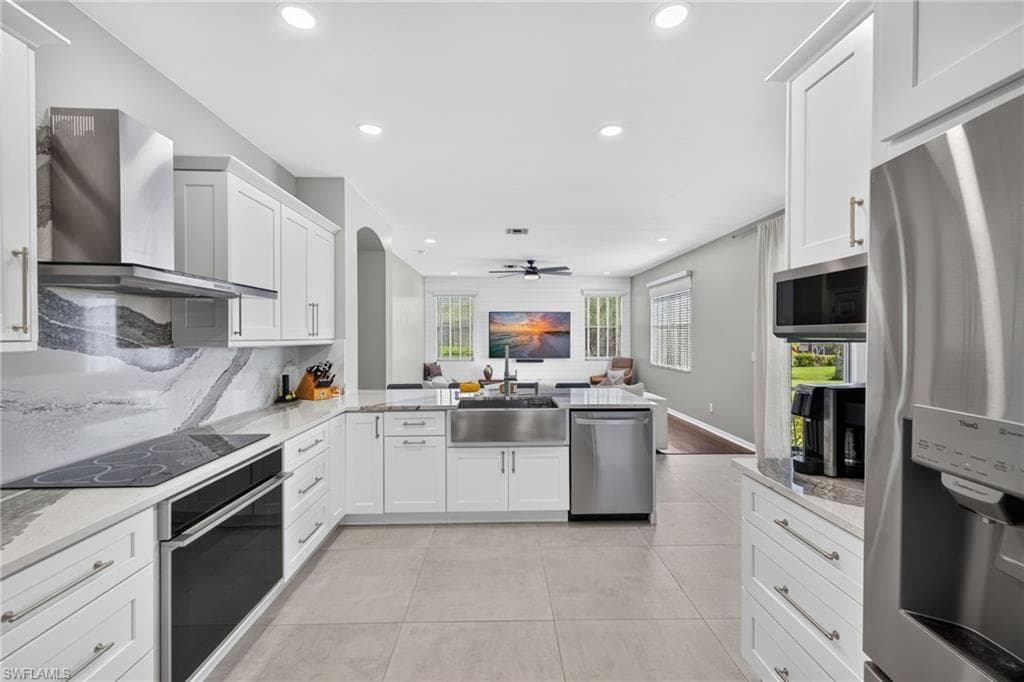 16820 Colony Lakes BLVD FORT MYERS, FL 33908