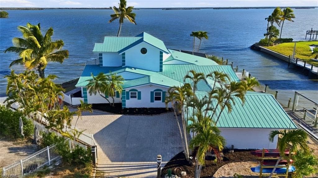 266 Curlew ST FORT MYERS BEACH, FL 33931