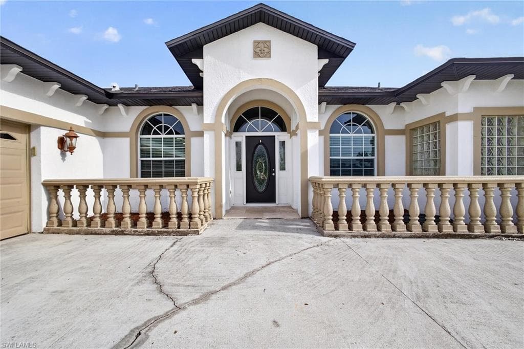 8044 San Carlos BLVD FORT MYERS, FL 33967