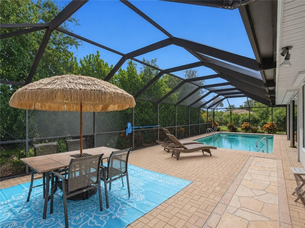 2060 Sheffield AVE MARCO ISLAND, FL 34145