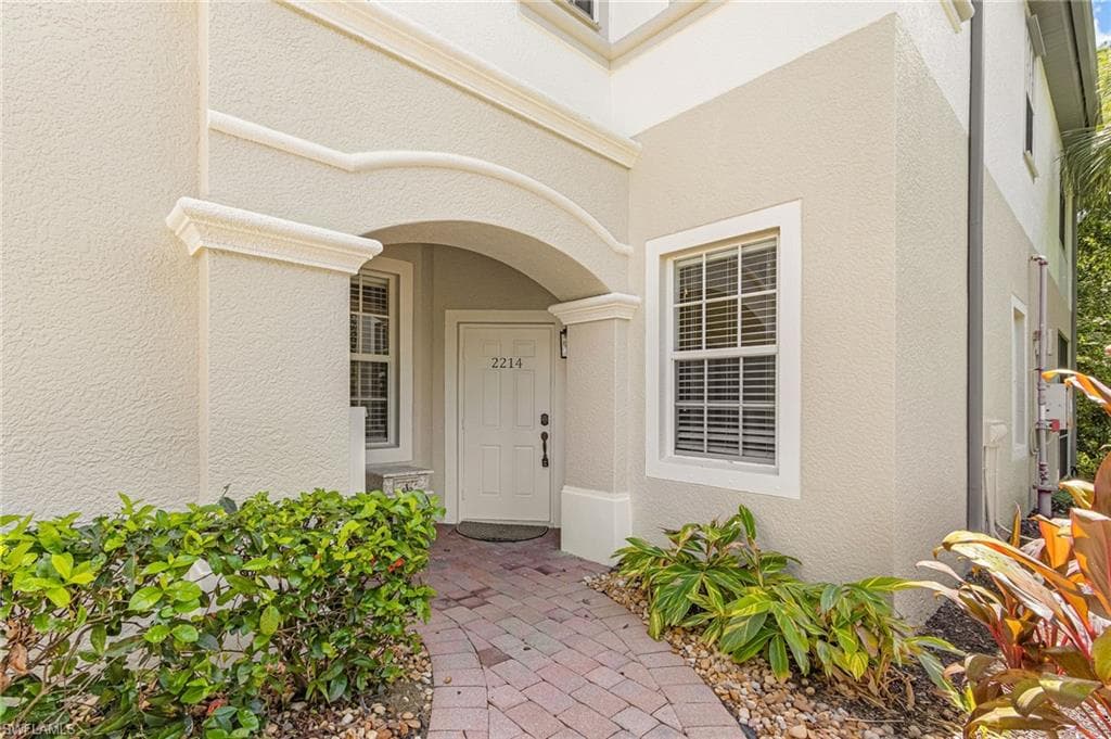 28125 Canasta Ct 2214 BONITA SPRINGS, FL 34135