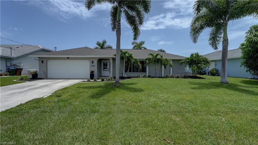 237 SE 20th CT CAPE CORAL, FL 33990