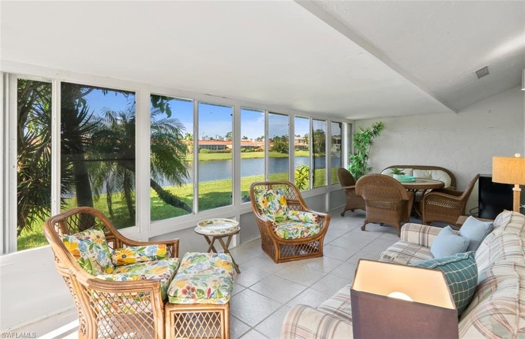136 Harrison RD 1 NAPLES, FL 34112