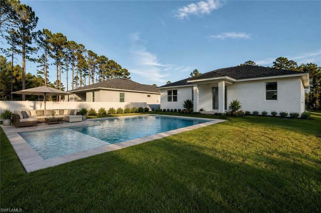 4111 26th ST SW LEHIGH ACRES, FL 33976