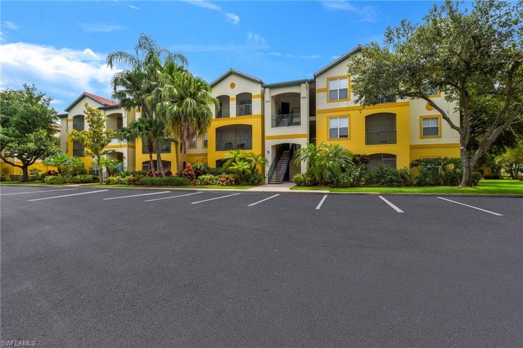 11521 Villa Grand 913 FORT MYERS, FL 33913