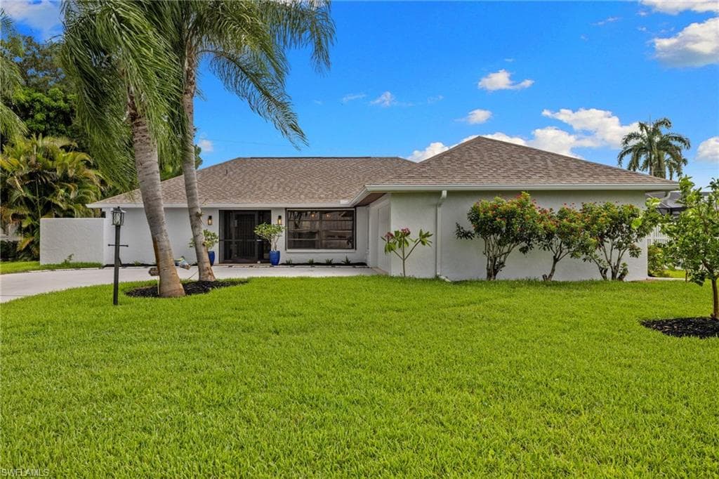 433 Golfview NAPLES, FL 34110