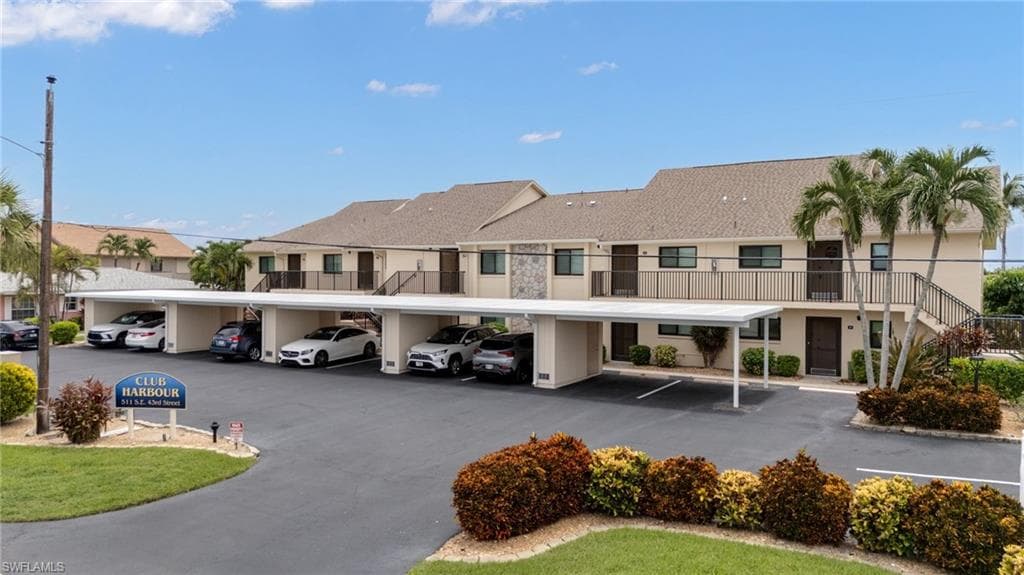 511 SE 43rd ST 203 CAPE CORAL, FL 33904