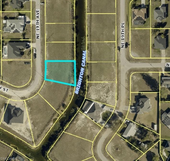 1403 NE 19th AVE CAPE CORAL, FL 33909