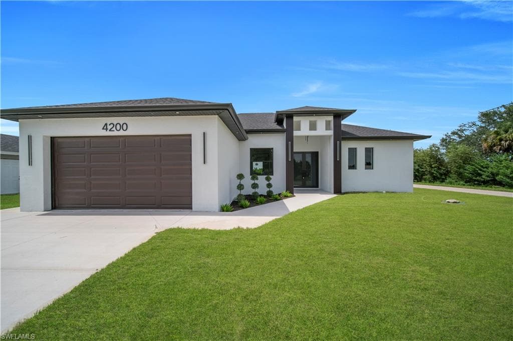 4200 17th ST SW LEHIGH ACRES, FL 33976