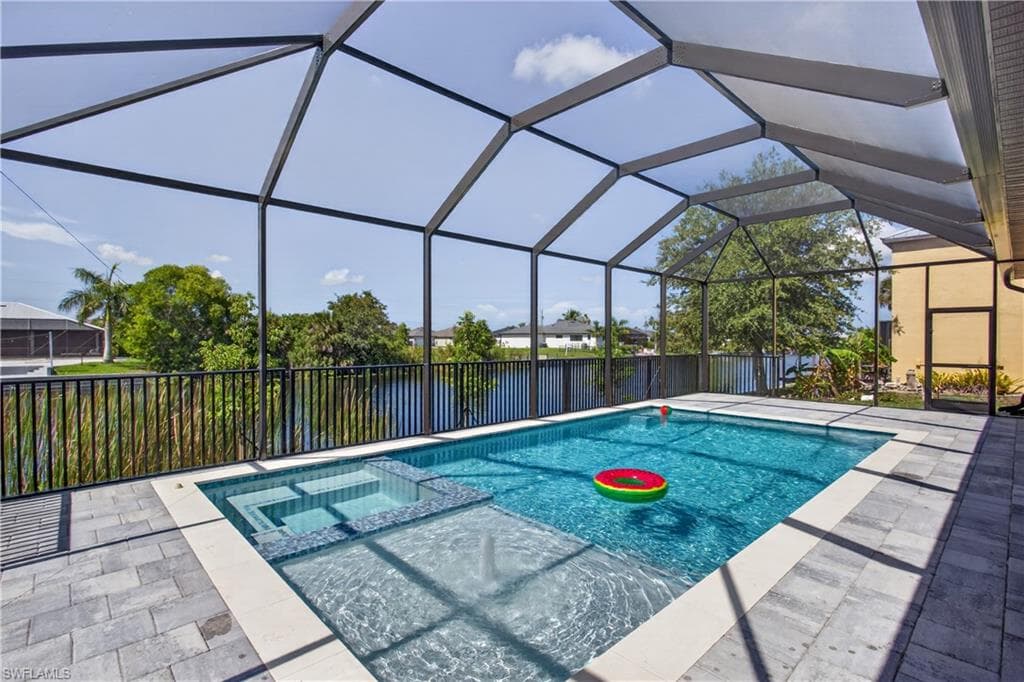 2836 SW 1st TER CAPE CORAL, FL 33991